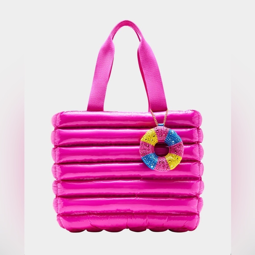 NWT Betsey Johnson THAR SHE BLOWS WET NYLON TOTE BAG. (Looks like a floaty) - Picture 3 of 10